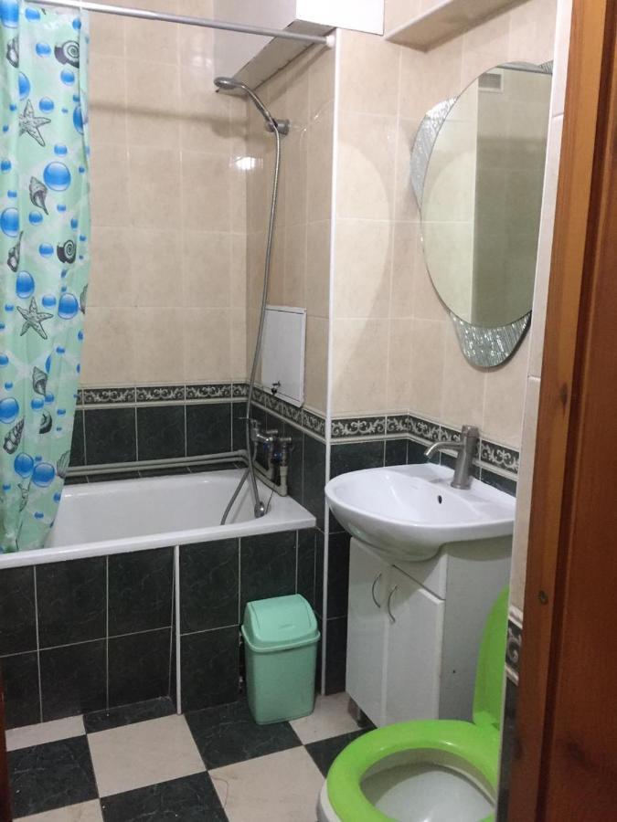 Ararat-Shulyavskaya Hostel เคียฟ ภายนอก รูปภาพ