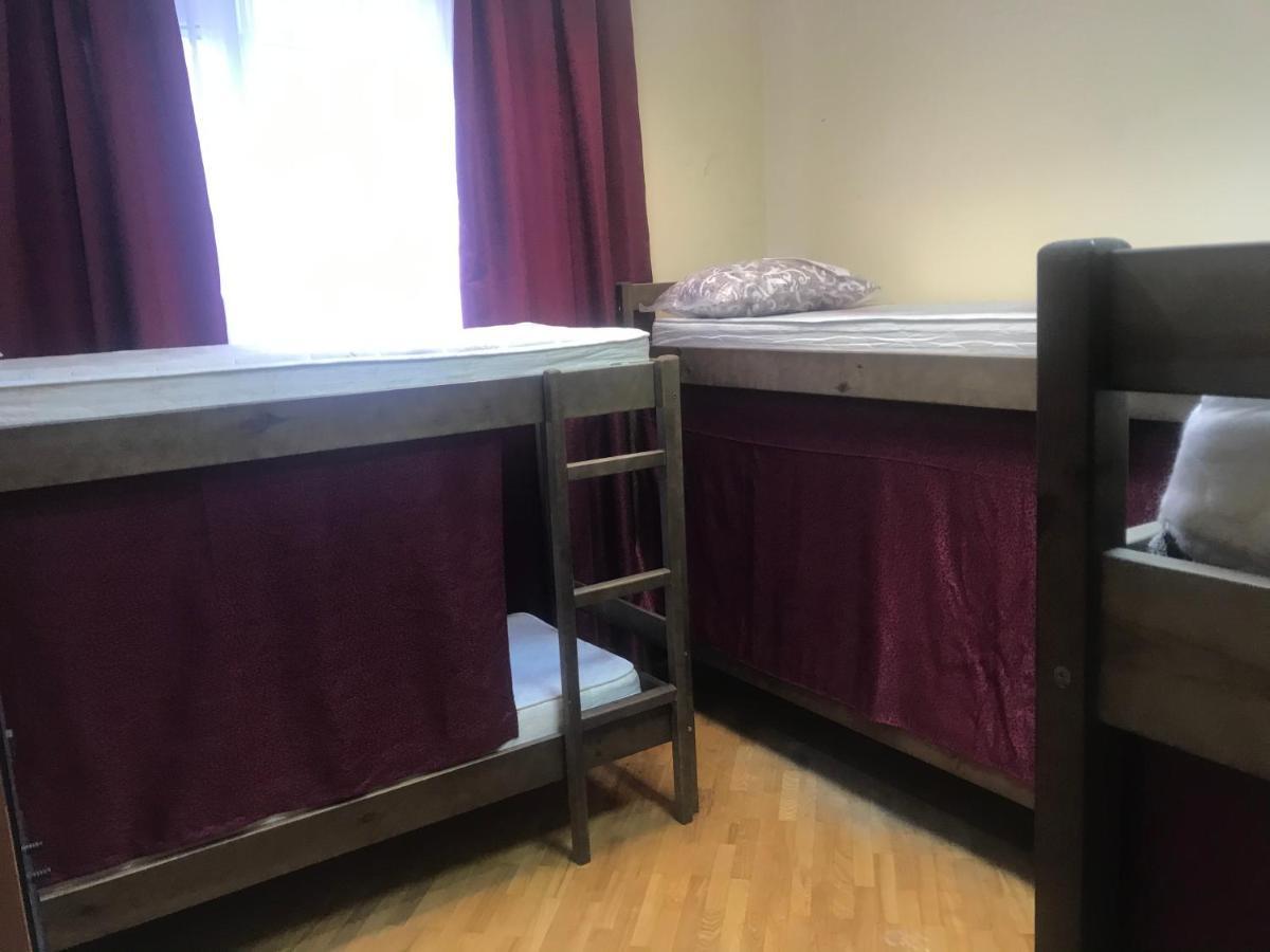 Ararat-Shulyavskaya Hostel เคียฟ ภายนอก รูปภาพ