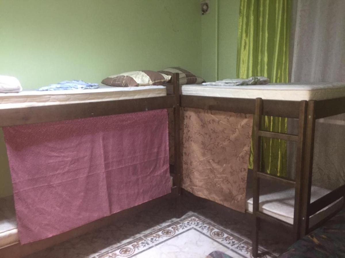 Ararat-Shulyavskaya Hostel เคียฟ ภายนอก รูปภาพ