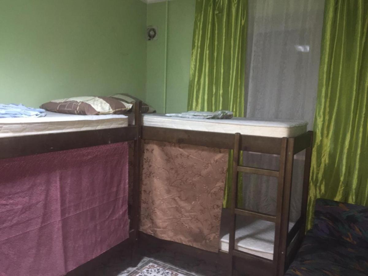 Ararat-Shulyavskaya Hostel เคียฟ ภายนอก รูปภาพ